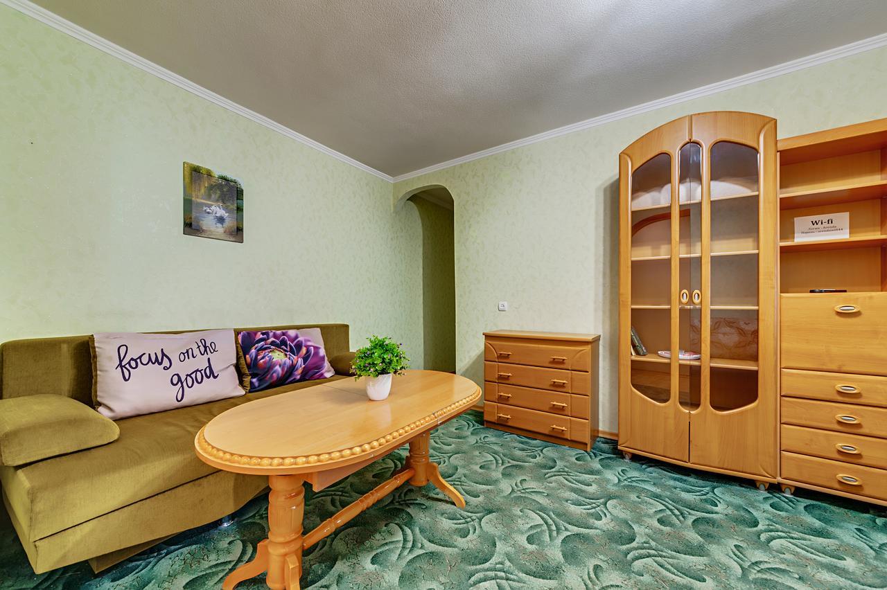 Apartment - Sobornyi Prospekt 97 Zaporizhia Ngoại thất bức ảnh